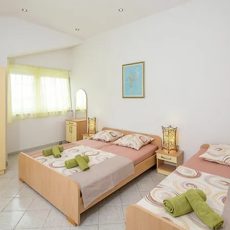 Aparments Slavko Apartment *