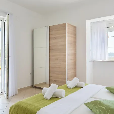 Aparments Slavko Okrug Gornji
