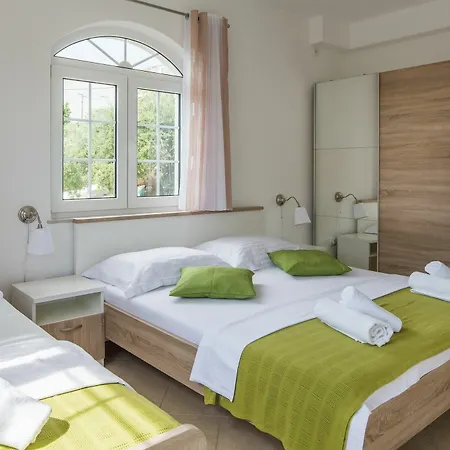 Aparments Slavko Apartment Okrug Gornji