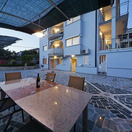 Apartment Aparments Slavko *